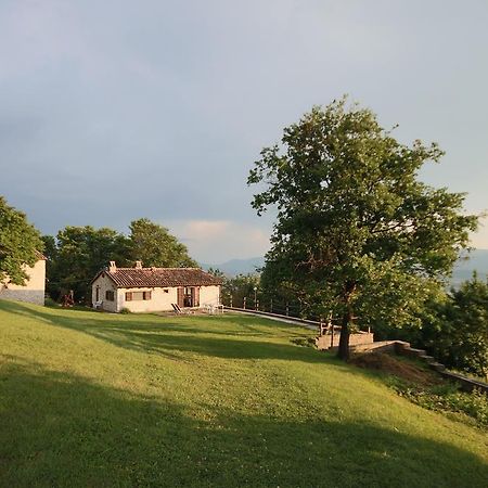 Agriturismo Valdifiori Sassoferrato Luaran gambar