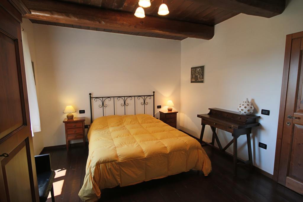 Agriturismo Valdifiori Sassoferrato Bilik gambar